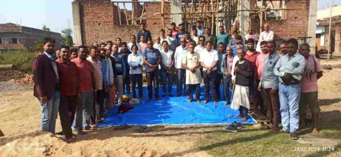 Barkagaon News: Villagers of Sikri mourn the death of former Prime Minister Manmohan Singh