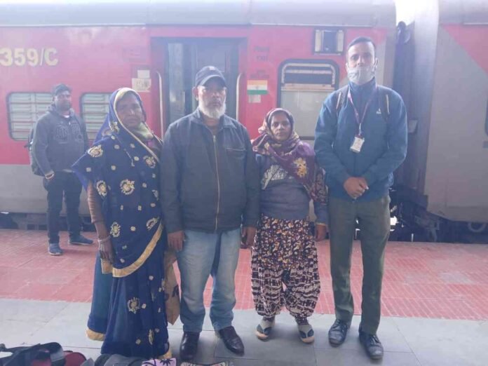 Helping India Trust's commendable step in helping cancer victim Hasina Khatun