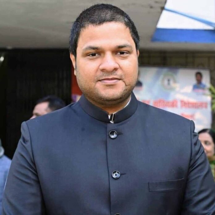 Chatra News: जिले के सभी सरकारी, गैर सरकारी व कॉलेजों को भेजा गया निमंत्रण पत्र, जिला युवा महोत्सव 15 को, 11 स्पर्धाएं होगी