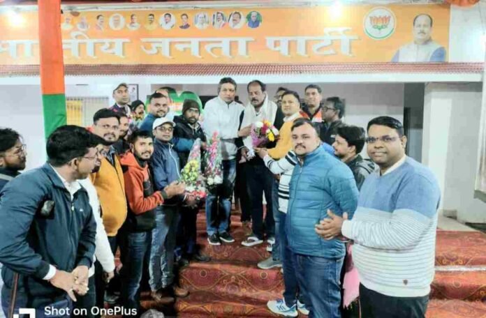 Hazaribagh News: Hazaribagh Coaching Association welcomed MLA Pradeep Prasad