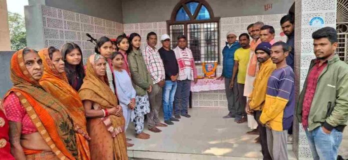 Barkagaon News: Former Prime Minister Atal Bihari Vajpayee's birth anniversary was celebrated