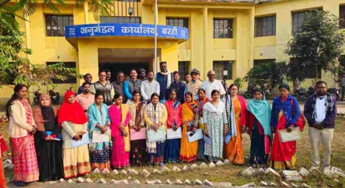 Chauparan News: उपप्रमुख के खिलाफ अविश्वास प्रस्ताव पारित, कुर्सी हुई खाली