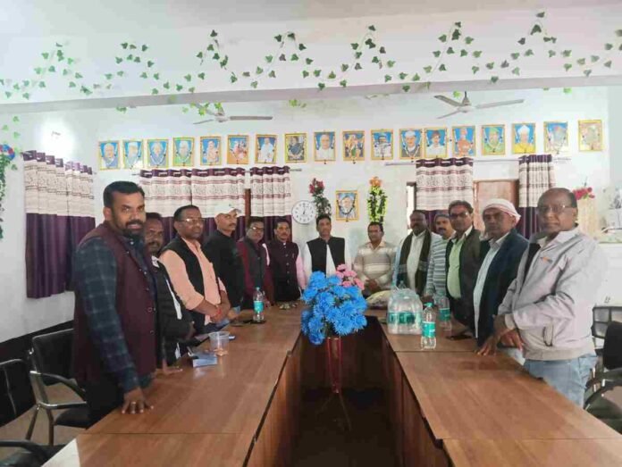 Barhi: Meeting of the Mukhiya Sangh, discussions on administrative issues