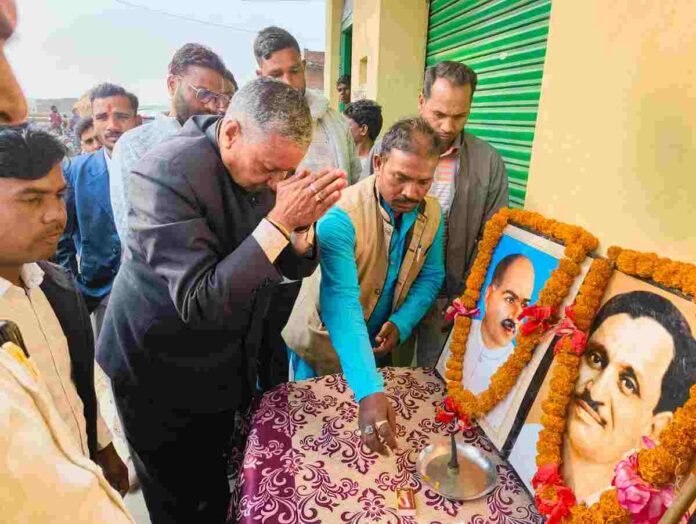 Chatra News: Chatra MP Kali Charan Singh launched BJP's membership campaign in Jangi