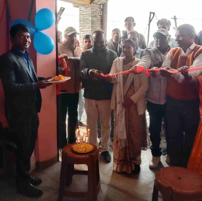 Barkagaon News: Chief Phulwa Devi inaugurated the Global Ambition Computer Coaching Center