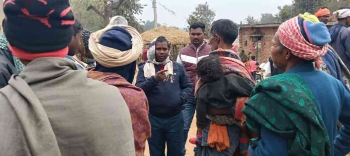 Chatra News: Former Chatra Legislative Assembly candidate of JLKM visited Kanhachatti block