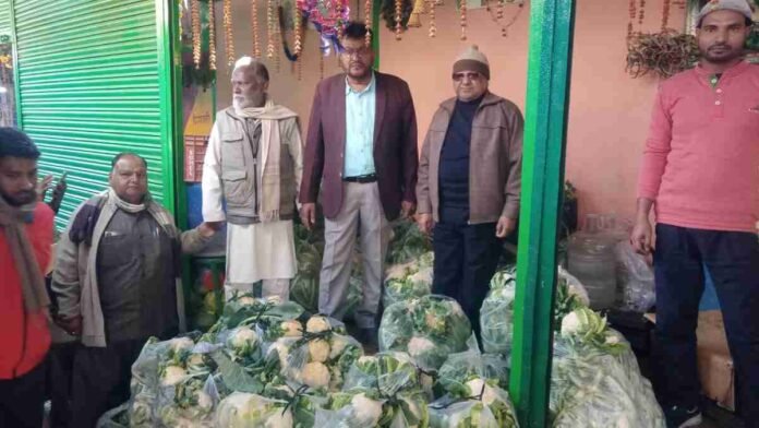 Hazaribagh News: The plight of vegetable producing farmers – there are no buyers in the market, it is difficult to recover the cost