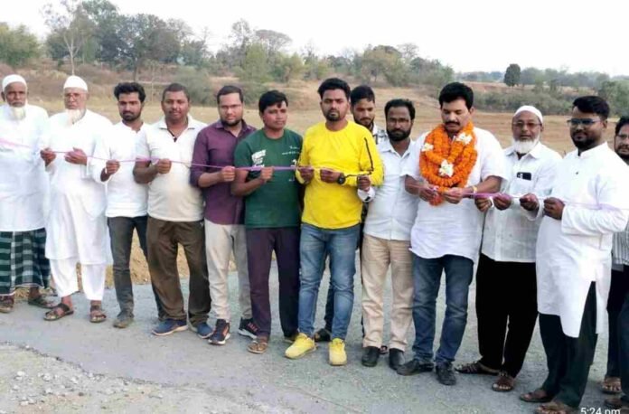 Bishnugarh News: District Council member inaugurated the newly constructed road in Islampur