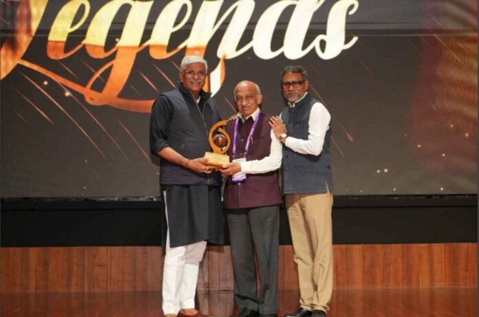 GeoSmart India 2025, Living Legends Awards, India geospatial industry, space technology India, GIS innovation, Bharat Mandapam event, Indian space pioneers, geospatial conference 2025